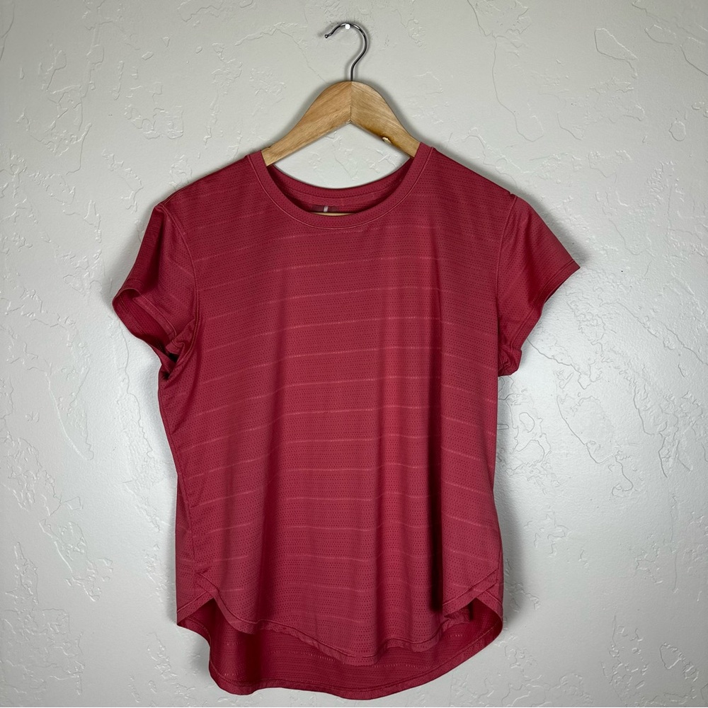 CALIA by Carrie Underwood Women’s Coral mess Top Size Medium